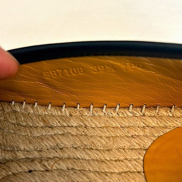 Gucci
GG Leather Espadrille - Picture 7 of 7